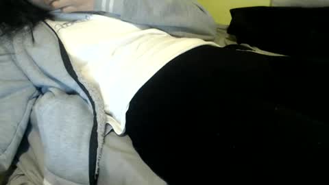Snapshot of samantha_699 chatting on June 15, 12:51 pm samantha_699 online show from June 15, 12:51 pm