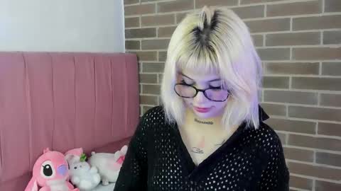 samantha_browwnn online show from January 9, 7:04 pm