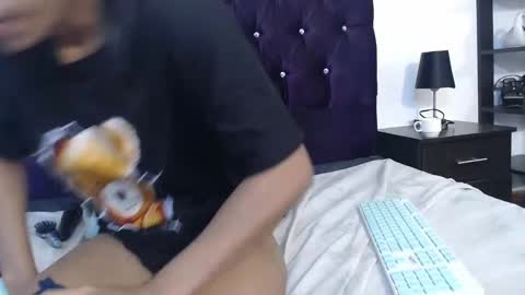 lizzy online show from January 22, 10:15 pm