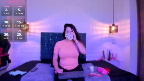 samantha_foxyy online show from February 2, 10:47 am