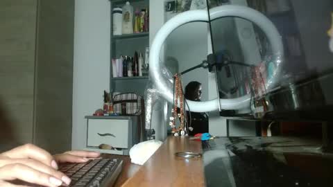 Snapshot of samantha_singh1 chatting on May 26, 7:48 am samantha singh1 online show from May 26, 7:48 am