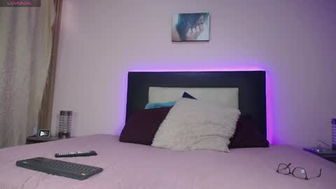 Samantha online show from April 27, 2:26 pm