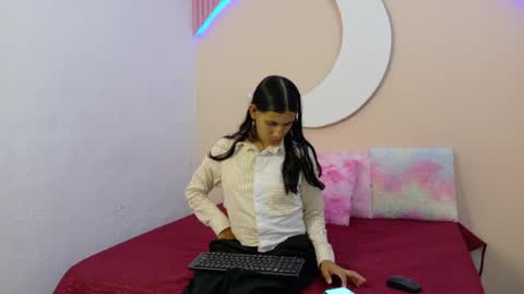 samanthalaurent online show from July 10, 7:16 pm