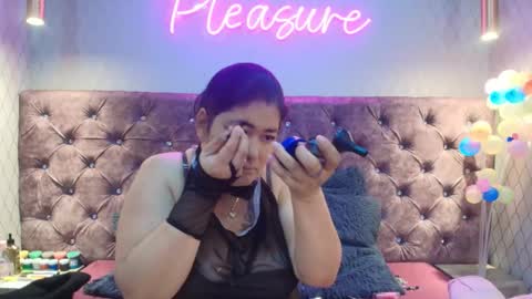 samanthasyedx online show from May 24, 3:22 am