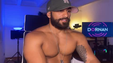 Sam Dornan online show from December 14, 12:55 am