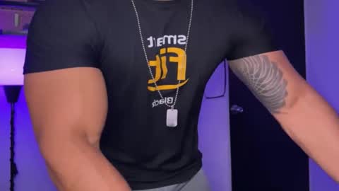 Sam Dornan online show from April 19, 3:28 am