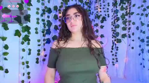 samii evans  online show from February 18, 3:46 am