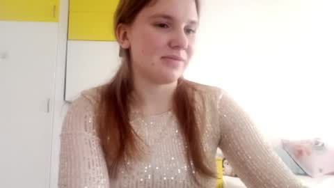 samirasosinski online show from April 6, 9:32 am