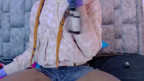 samirths_boy_ online show from February 18, 8:21 am