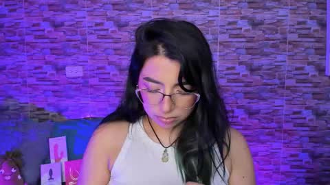 Snapshot of sammy_bunny1 chatting on February 20, 3:25 am Samantha online show from February 20, 3:25 am