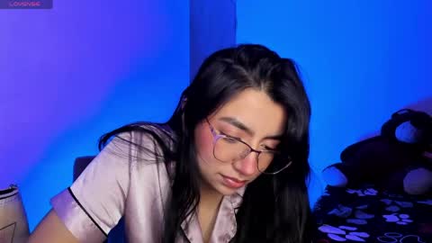 Samantha online show from April 16, 5:08 am