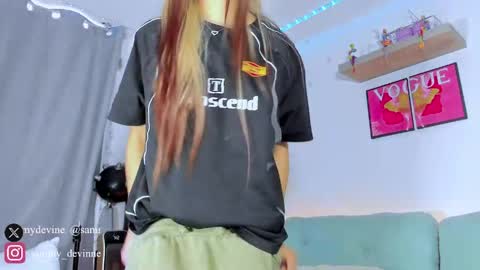 sammy devinne online show from March 30, 9:27 pm