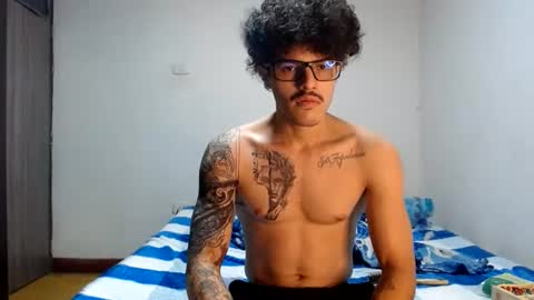 sammy model independiente online show from June 12, 6:56 am