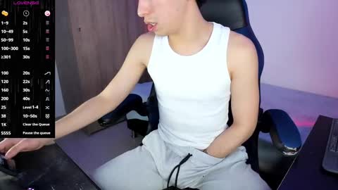 Christian Samuel online show from February 12, 1:19 am