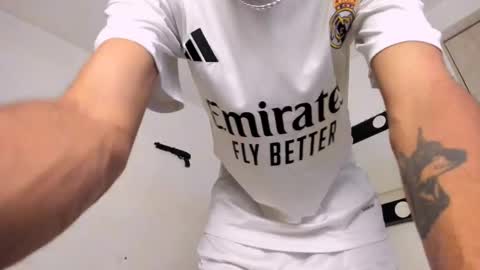   online show from March 18, 12:58 am