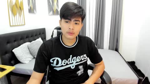 Sam online show from March 2, 9:54 pm