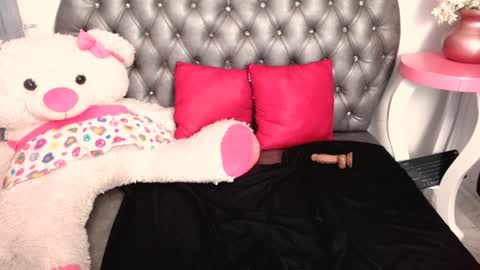 Sammy online show from January 18, 1:52 am