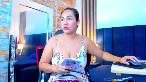 SamyEvanns online show from April 14, 2:06 am