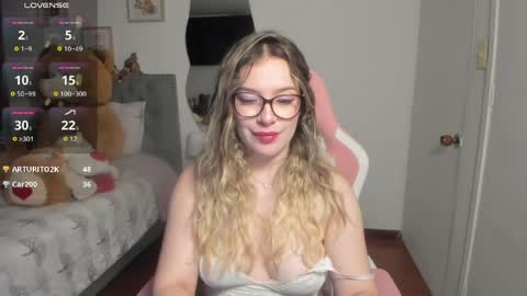 Samanta online show from March 31, 12:45 am