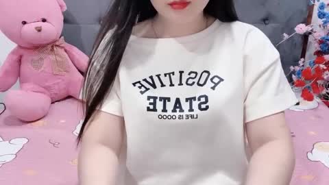 Snapshot of sanami_sian_ chatting on April 25, 1:36 pm sanami_sian_ online show from April 25, 1:36 pm