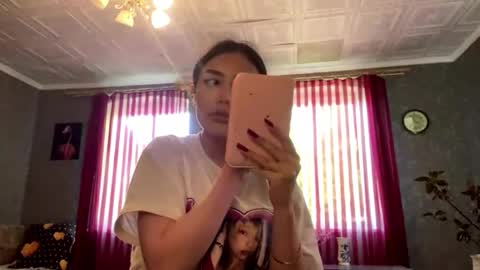 Kira online show from May 28, 2:03 pm