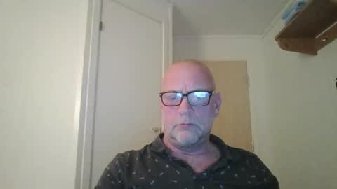 Snapshot of sandnesrune523 chatting on January 18, 3:38 pm sandnesrune523 online show from January 18, 3:38 pm