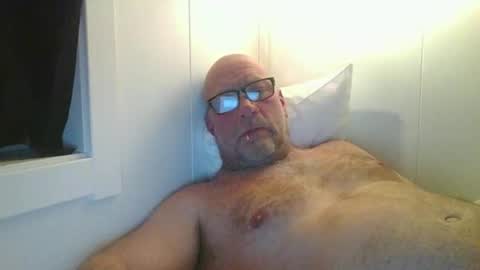 Snapshot of sandnesrune523 chatting on March 14, 4:18 am sandnesrune523 online show from March 14, 4:18 am