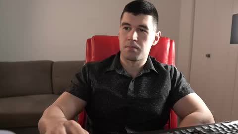 Sandow online show from March 18, 9:51 pm