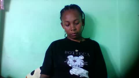 sandra1253099 online show from March 7, 7:00 pm