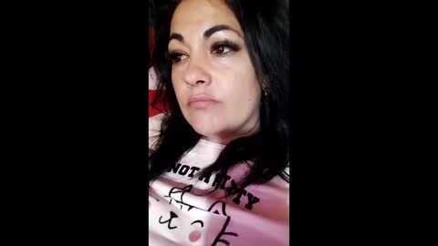 Sandra online show from April 7, 6:30 pm