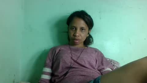 sandrinah788632 online show from July 28, 6:20 pm