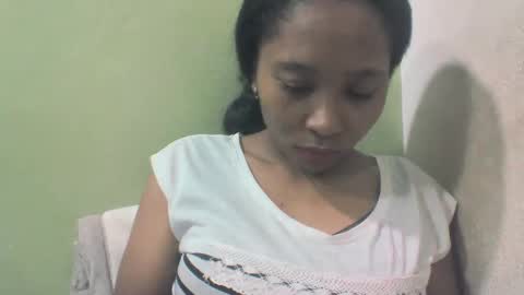 sandy735579 online show from April 16, 4:08 pm