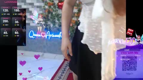 Snapshot of sansamischif chatting on June 8, 4:18 pm Shipra online show from June 8, 4:18 pm