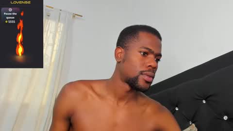 Santibrown online show from October 11, 9:46 pm