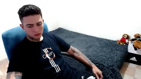 santi_ss online show from October 20, 1:06 am