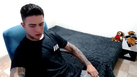 santi_ss online show from October 22, 12:33 am