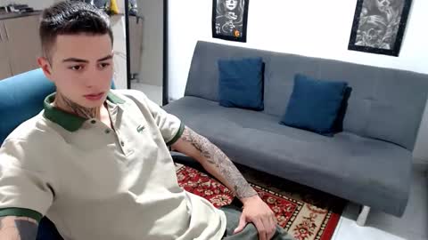 santi_ss online show from November 16, 4:01 pm