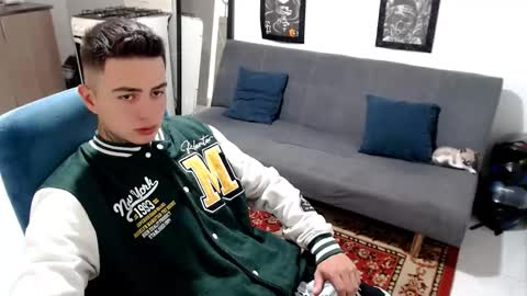 santi_ss online show from November 30, 4:11 pm