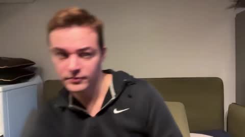 andrea online show from December 4, 1:09 pm