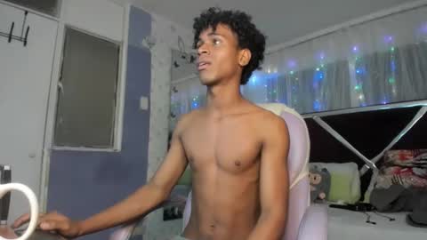 santy online show from March 20, 2:11 pm