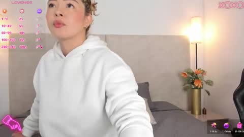 Saori  online show from December 5, 12:03 pm