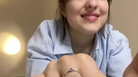 Anny online show from March 10, 10:48 pm