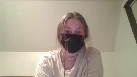 Sapphire Nyx online show from April 2, 10:46 am