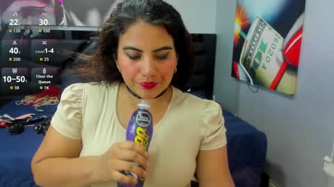 Snapshot of sara_bdsm chatting on May 24, 4:01 pm sara_bdsm online show from May 24, 4:01 pm