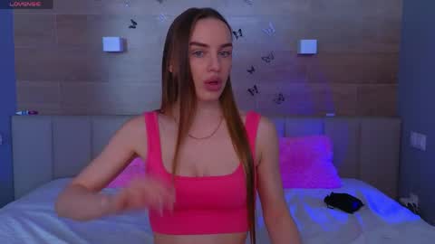 Sara online show from April 20, 5:43 am