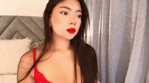 sara_owens7 online show from June 30, 1:50 am