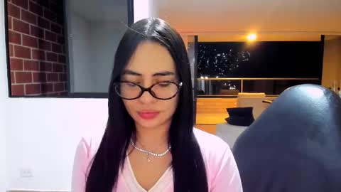 Sara online show from March 29, 3:39 am