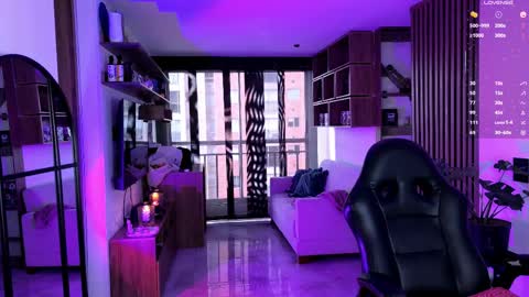 Sara online show from March 30, 9:27 pm