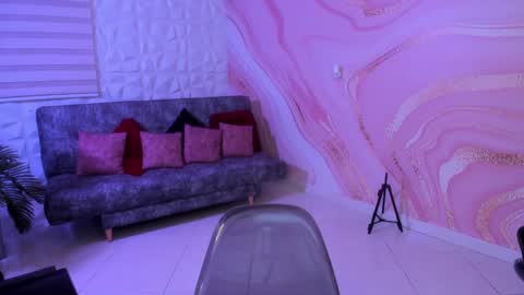 Sara online show from December 26, 7:38 pm