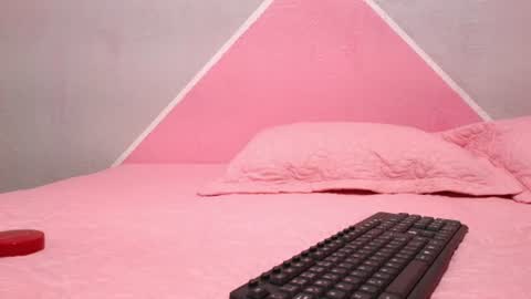 Sara online show from August 8, 4:36 am